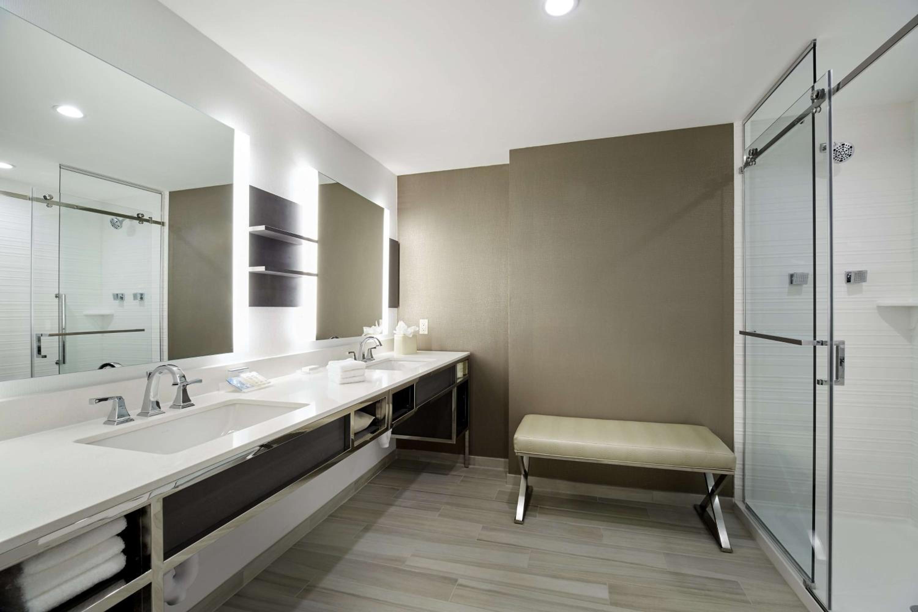 hilton garden inn roslyn