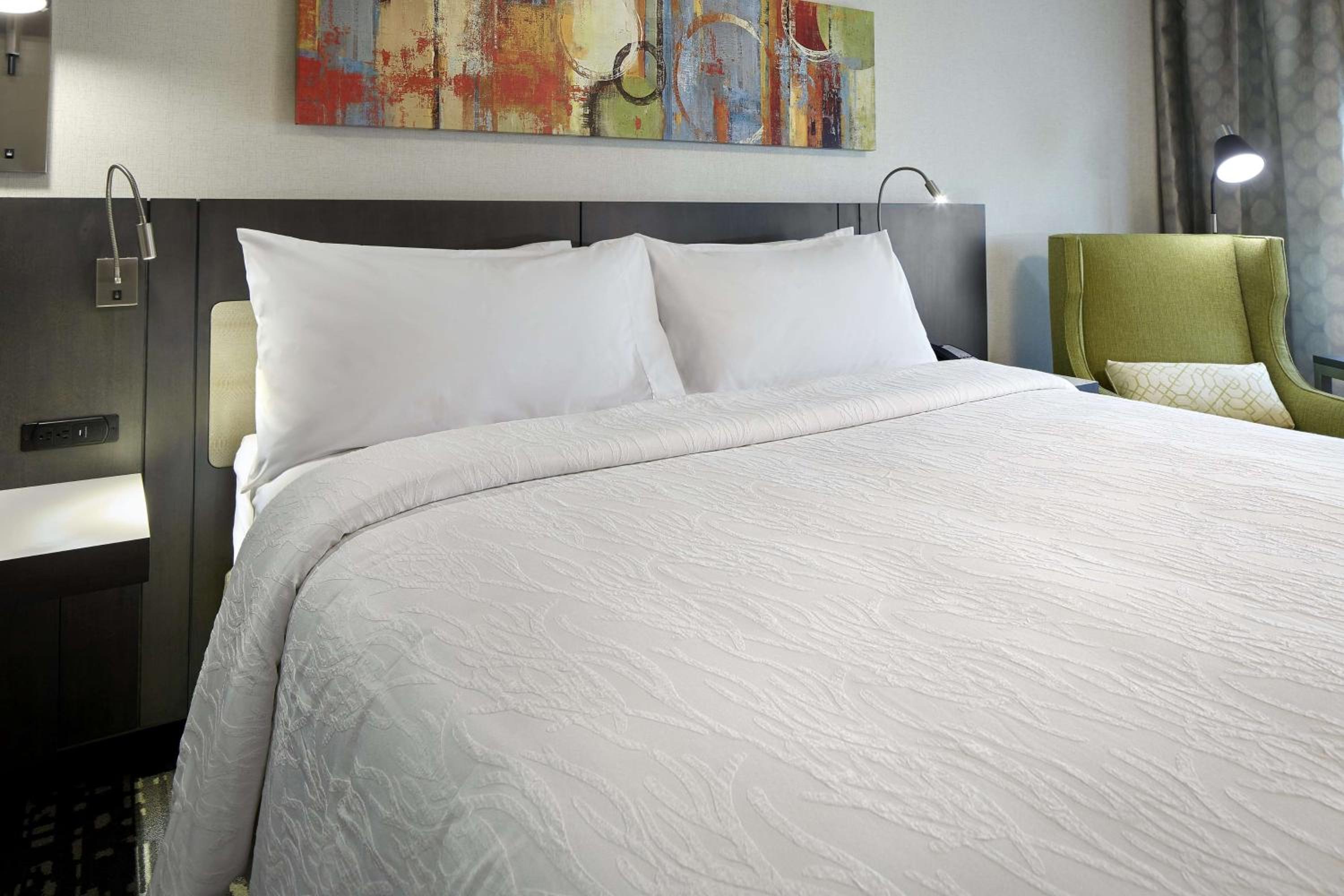 hilton garden inn roslyn