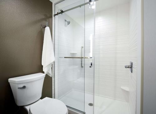 hilton garden inn roslyn