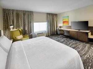 hilton garden inn roslyn