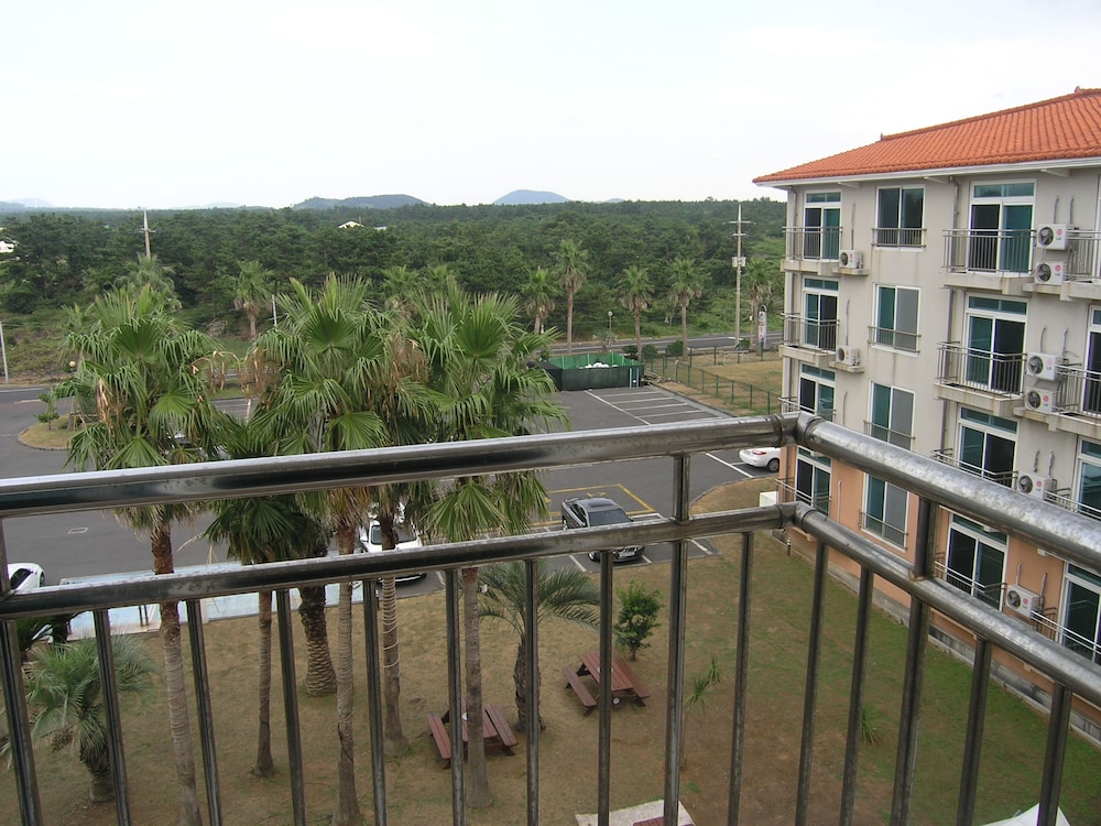 il sung jeju beach resort