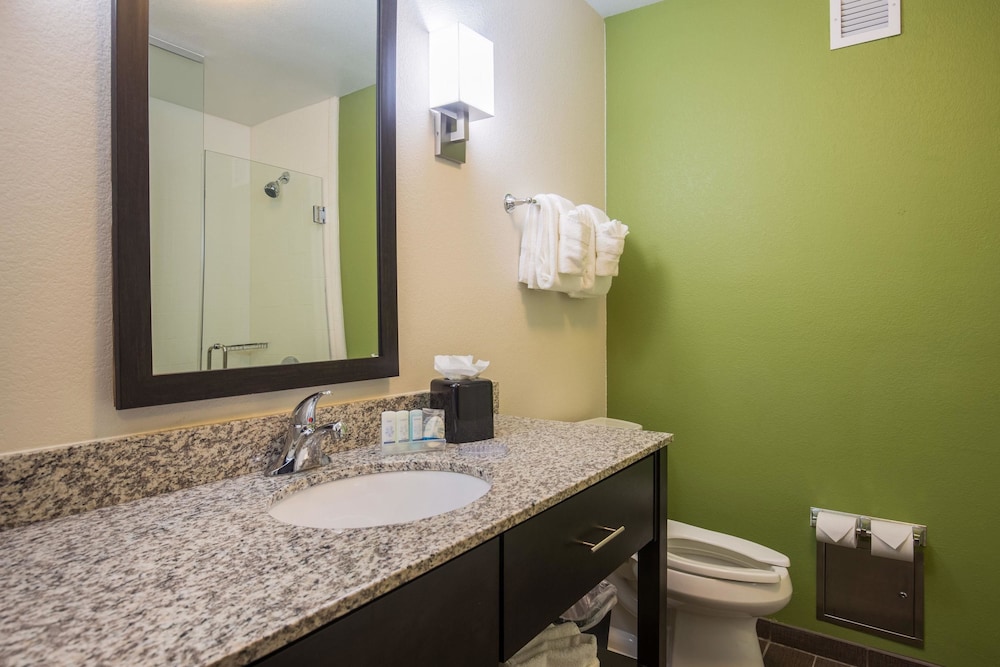 sleep inn and suites