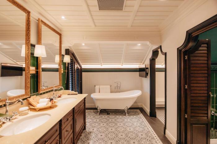 na nirand romantic boutique resort