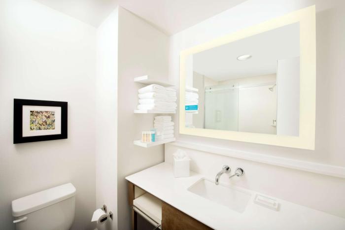 hampton inn by hilton wilmington downtown