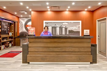 hampton inn and suites by hilton grande prairie