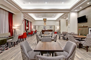 hampton inn and suites by hilton grande prairie