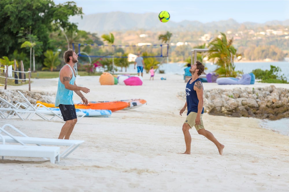 ramada resort by wyndham port vila