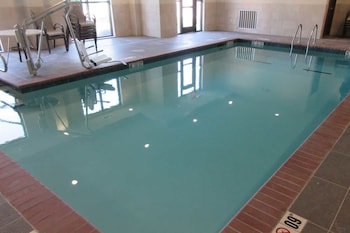 comfort suites meridian and i 40
