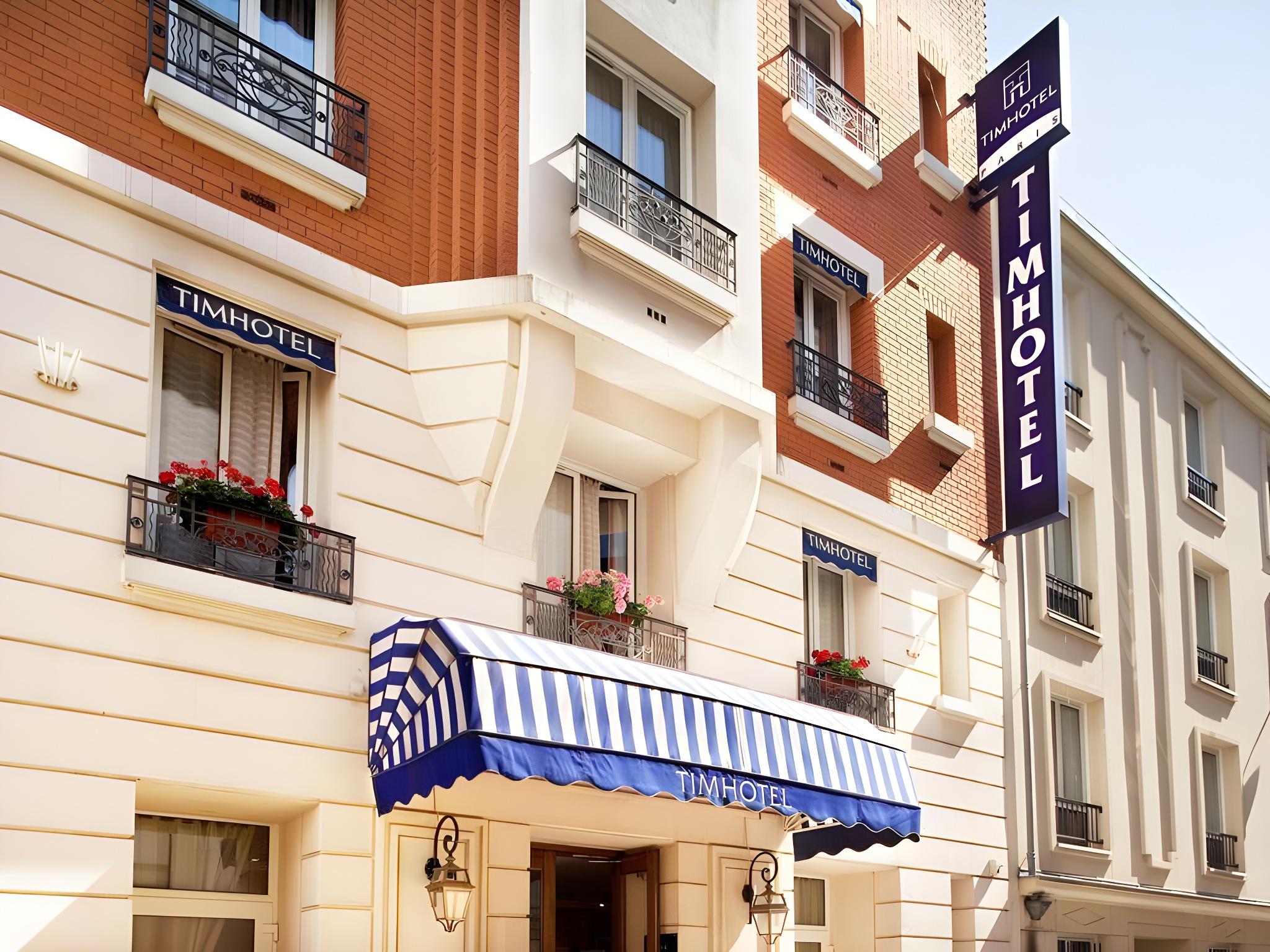 timhotel tour eiffel