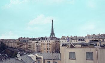 timhotel tour eiffel
