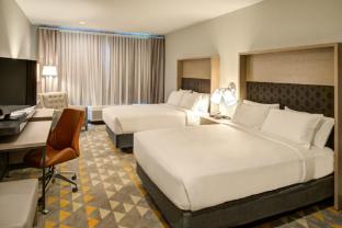 holiday inn and suites houston west katy mills
