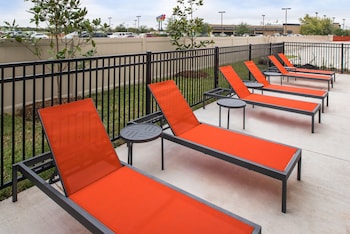 Holiday Inn & Suites Houston West - Katy Mills,Katy>>Houston,3 star