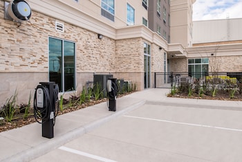 holiday inn and suites houston west katy mills