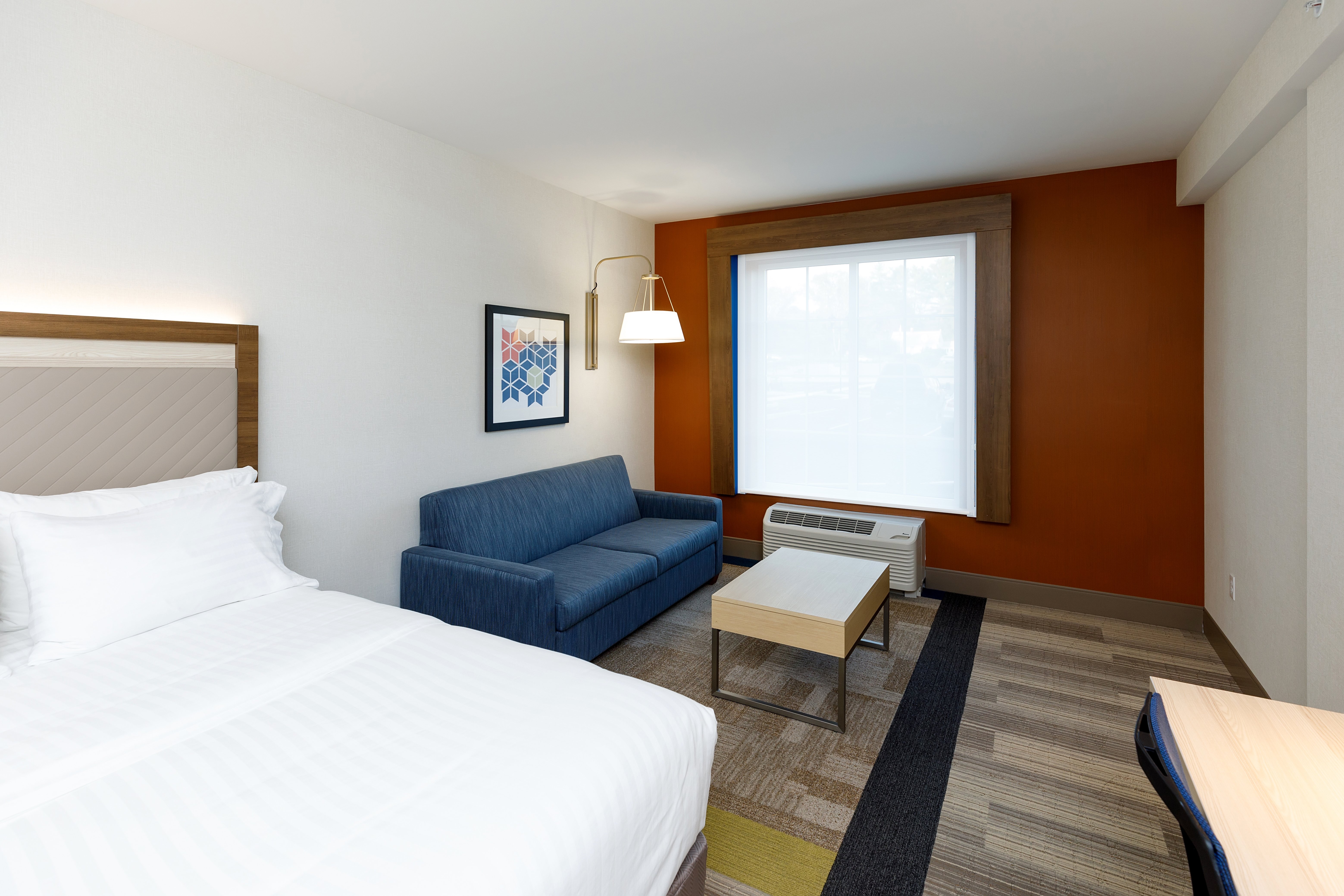 holiday inn express and suites sturbridge by ihg