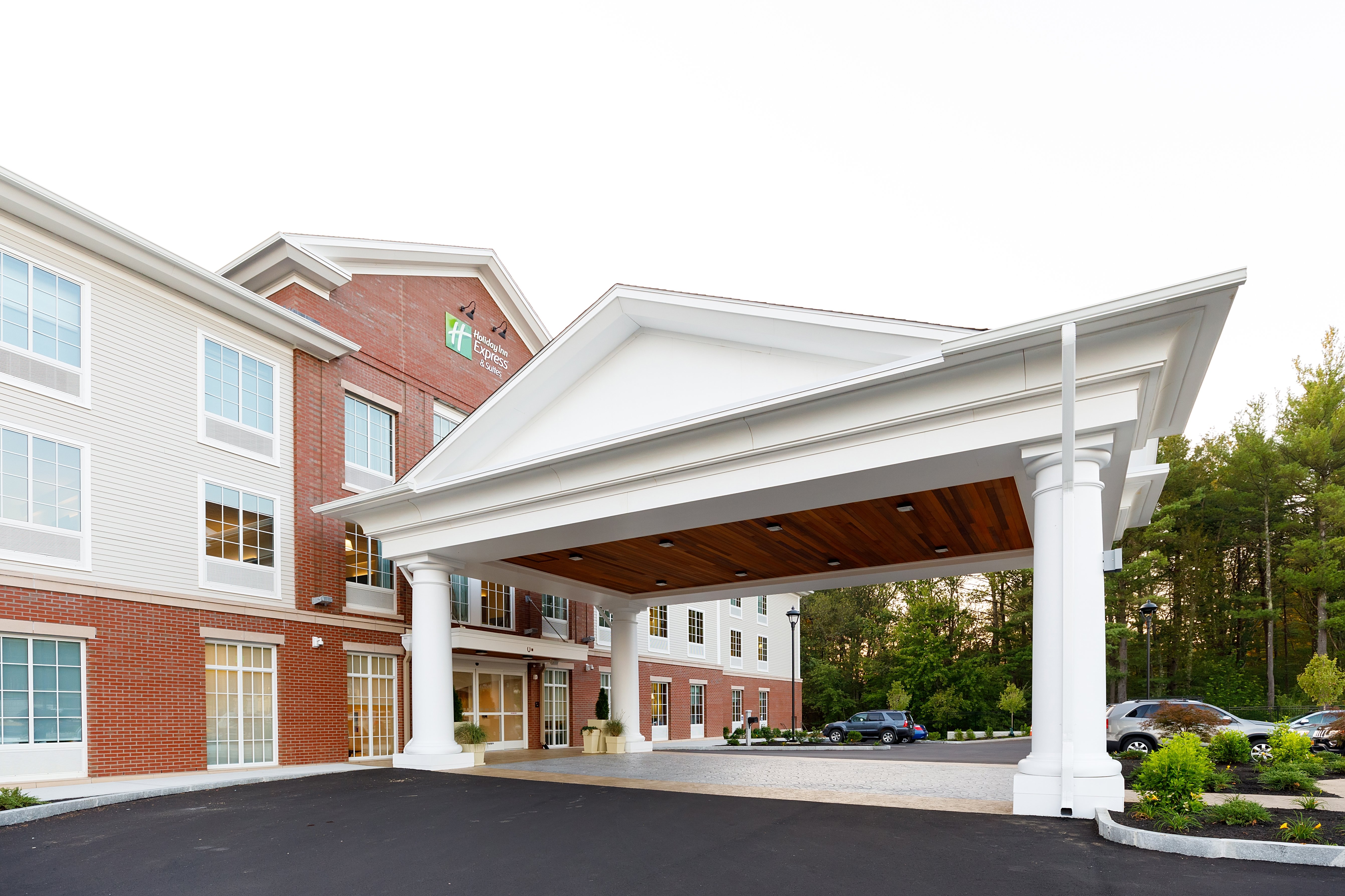 holiday inn express and suites sturbridge by ihg