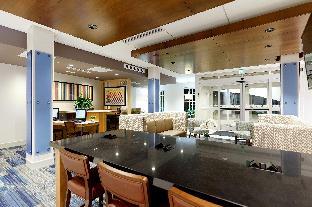 holiday inn express and suites sturbridge by ihg