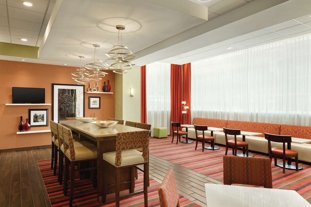 hampton inn st albans