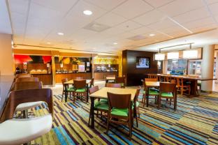 Fairfield Inn & Suites By Marriott Bay City,Matagorda>>Bay City,3 star
