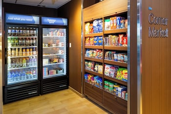 fairfield inn and suites by marriott bay city