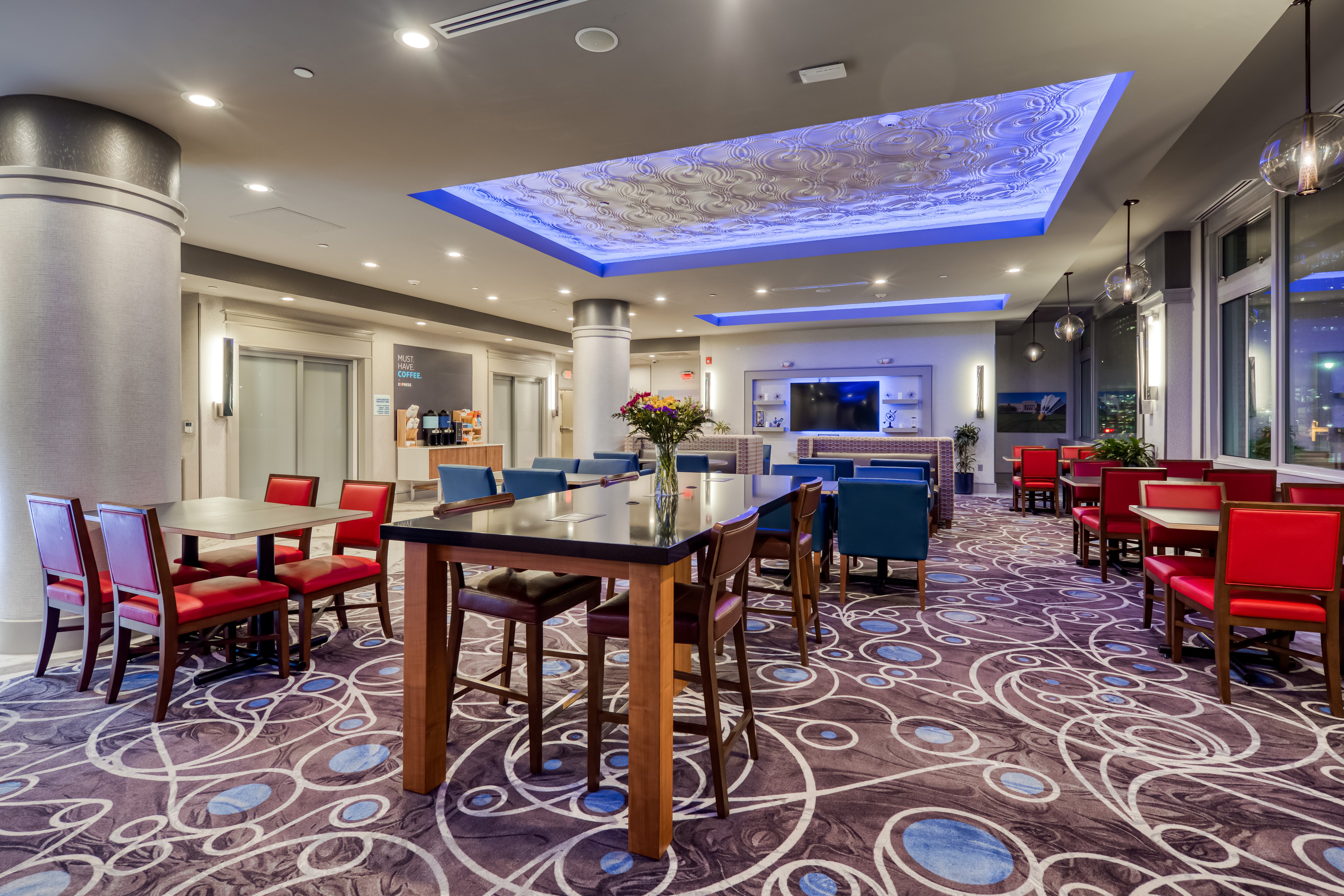 holiday inn express kansas city downtown by ihg