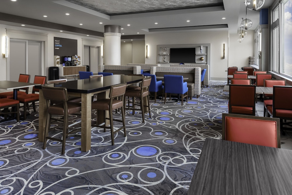 holiday inn express kansas city downtown by ihg