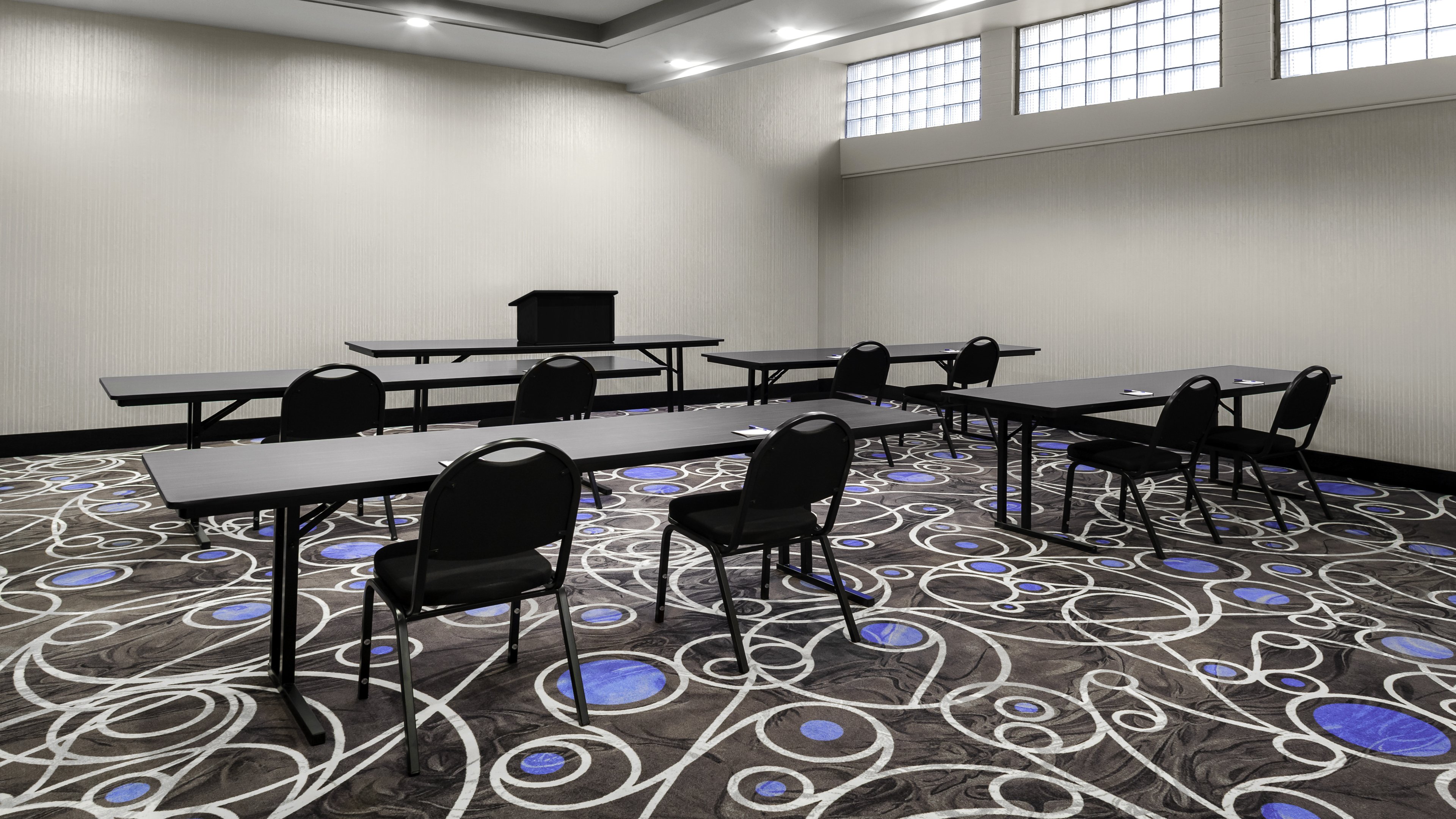 holiday inn express kansas city downtown by ihg