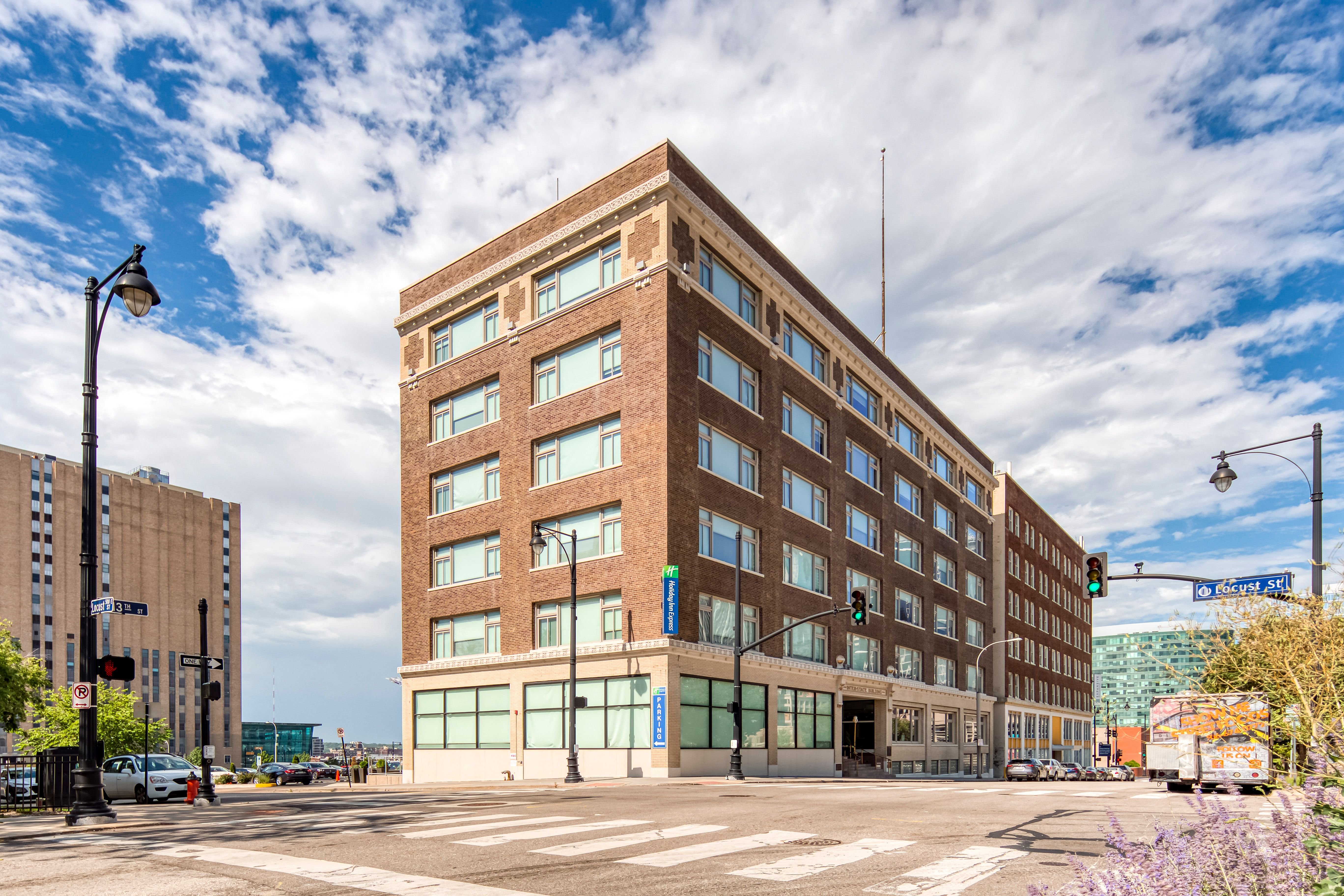 holiday inn express kansas city downtown by ihg