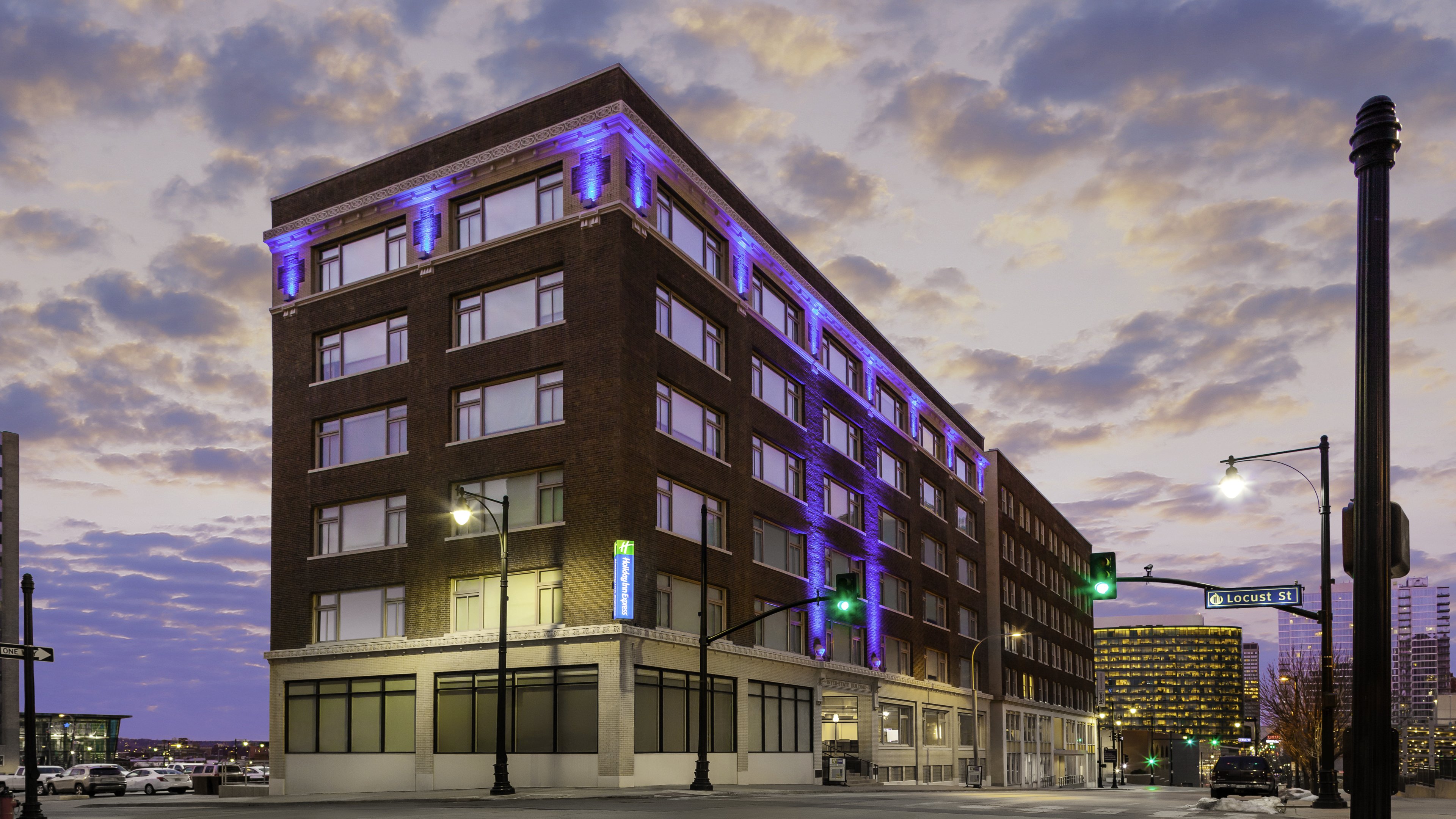 holiday inn express kansas city downtown by ihg