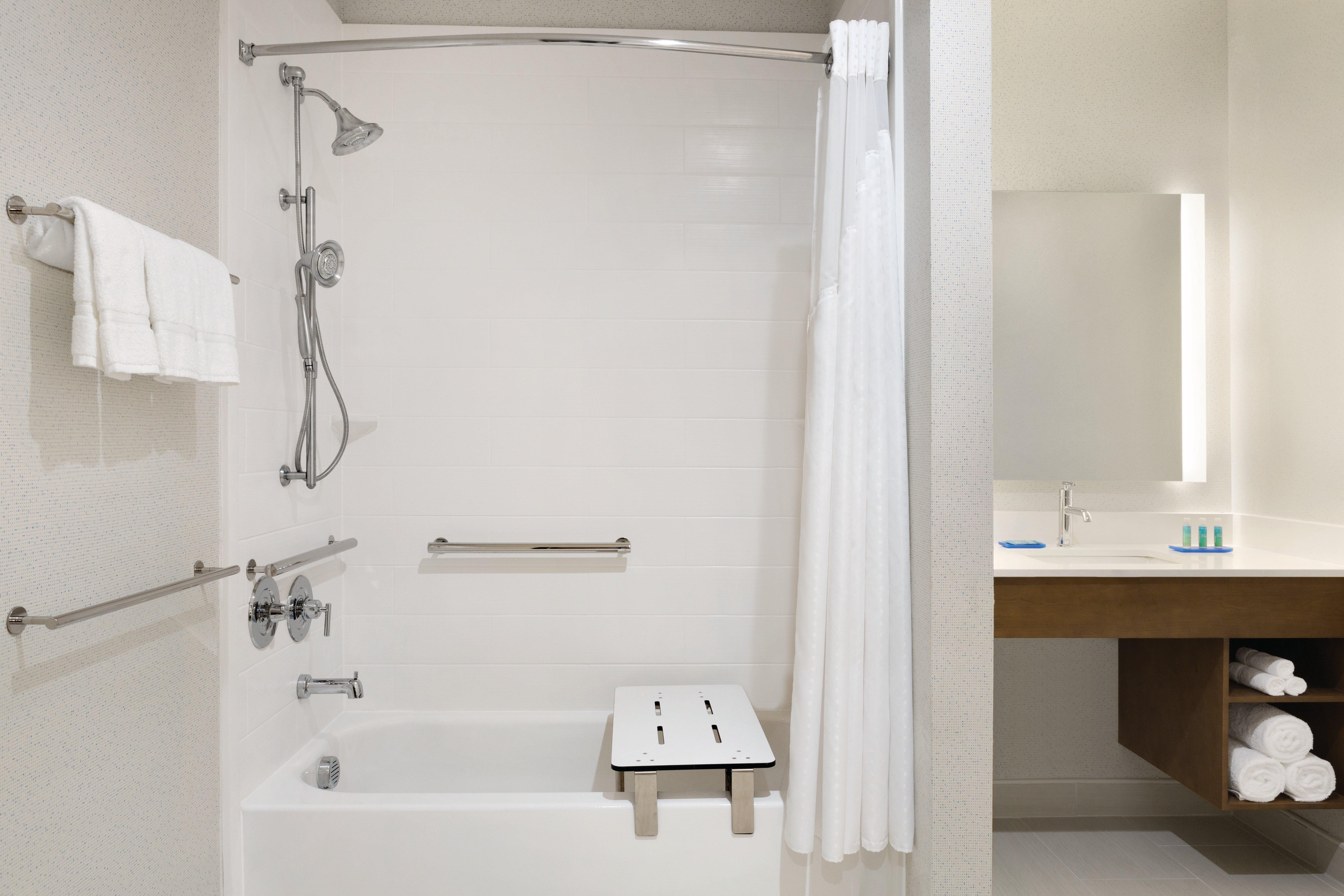 holiday inn express and suites mcallen medical center area