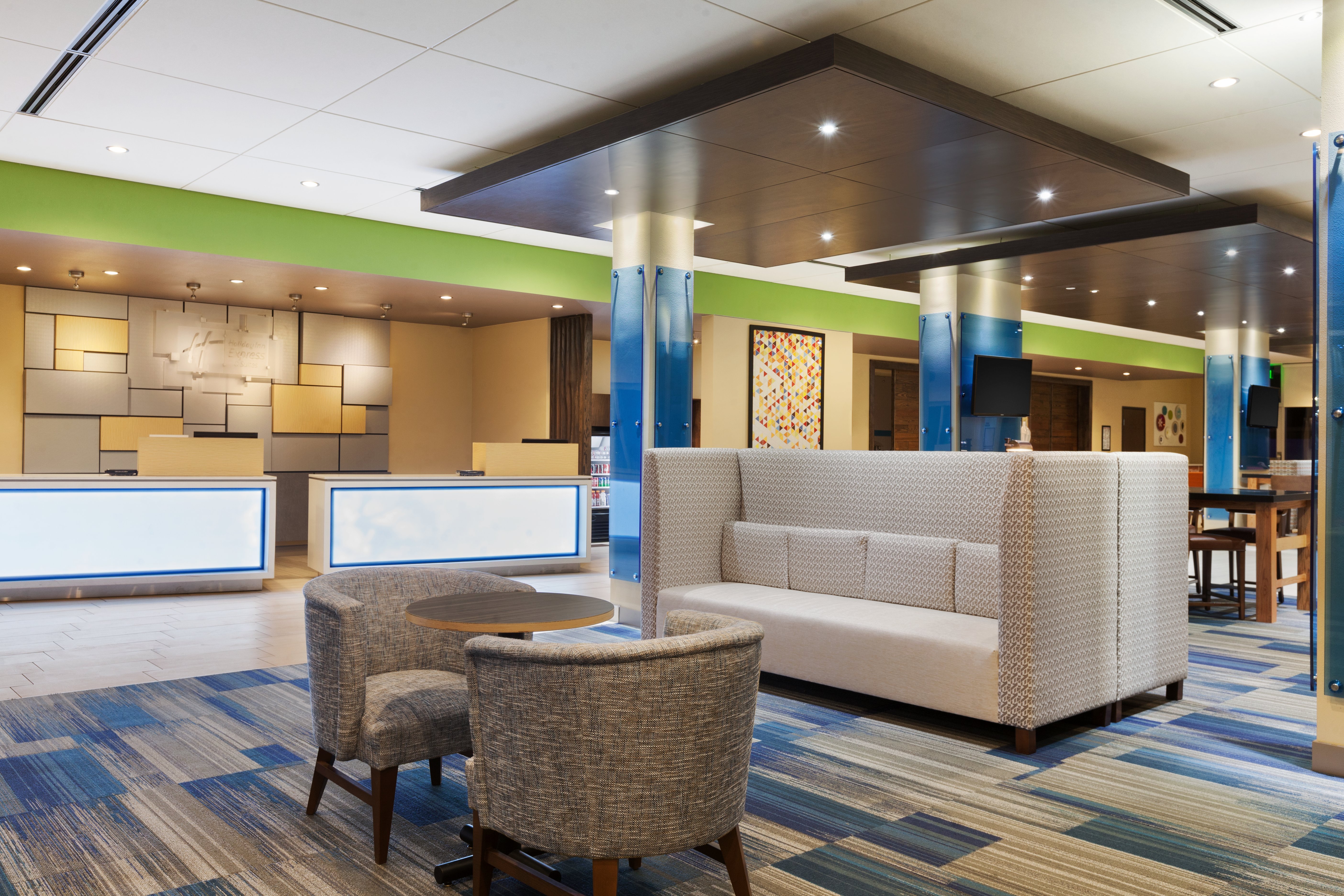 holiday inn express and suites mcallen medical center area