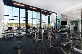 holiday inn hotel and suites montreal centre ville ouest by ihg