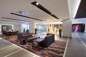 holiday inn hotel and suites montreal centre ville ouest by ihg