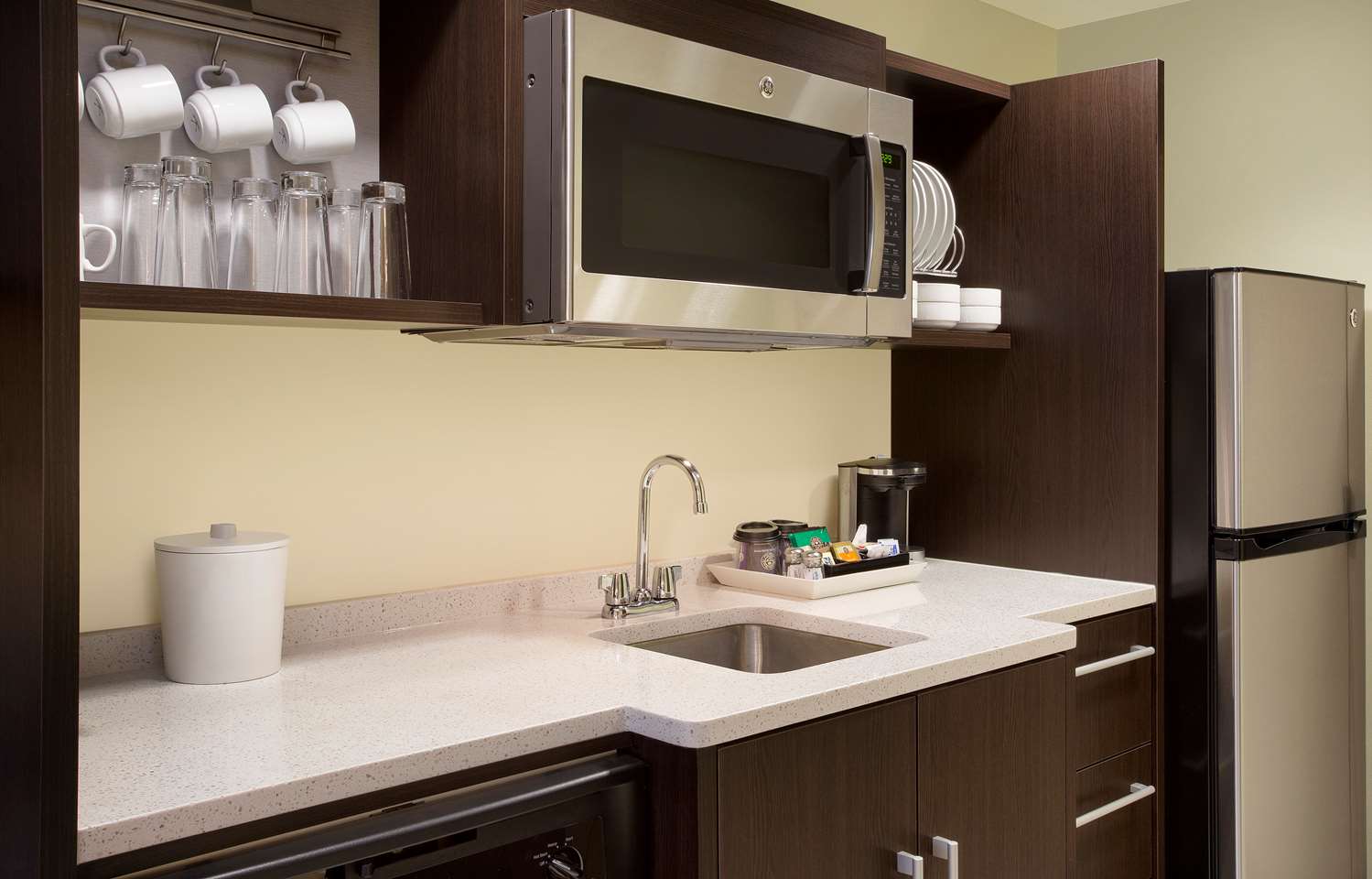 home2 suites by hilton chicago schaumburg il