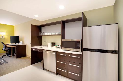 home2 suites by hilton chicago schaumburg il