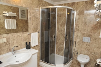 qamar prestige suites
