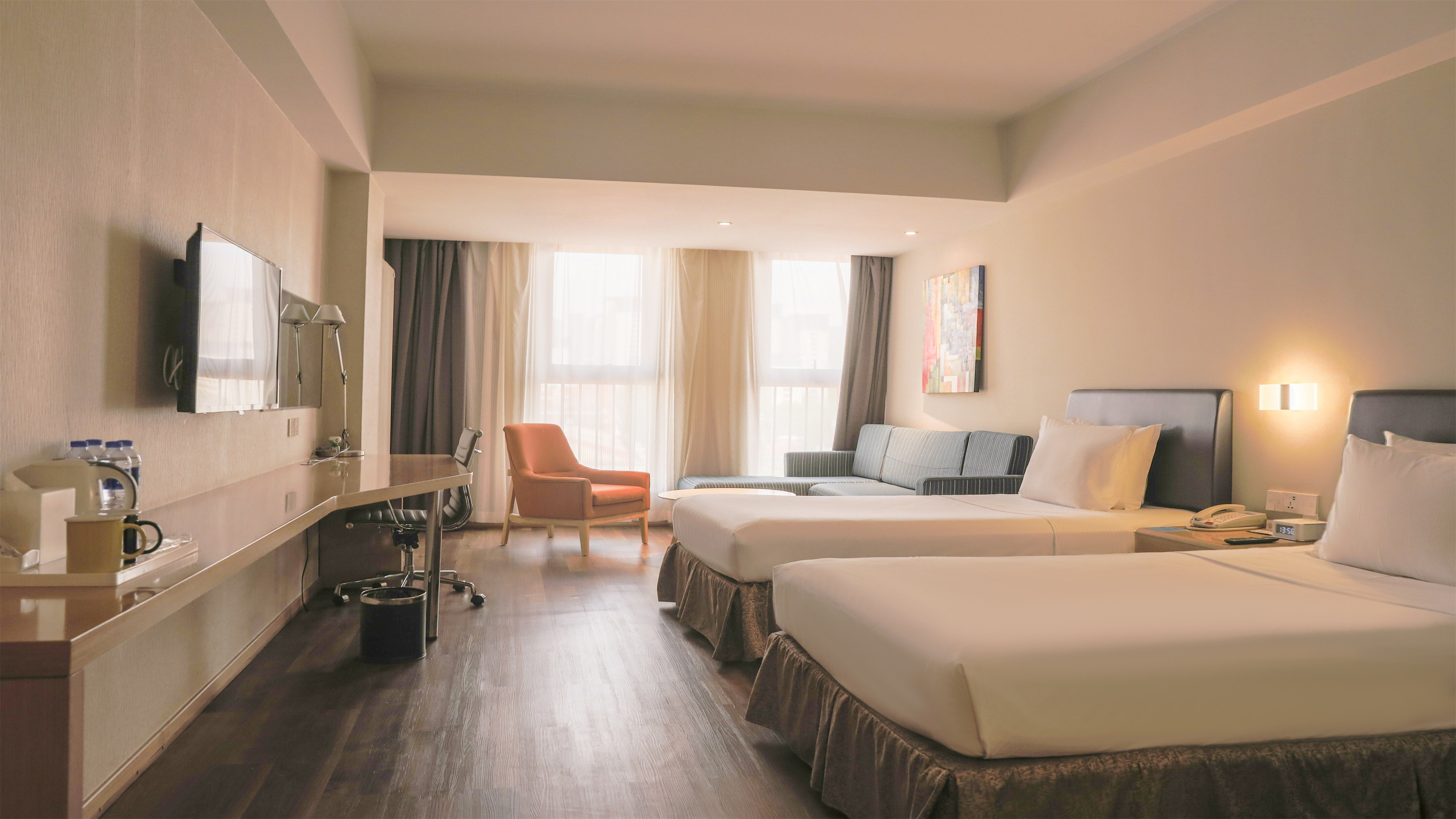 holiday inn express zhangjiakou park view