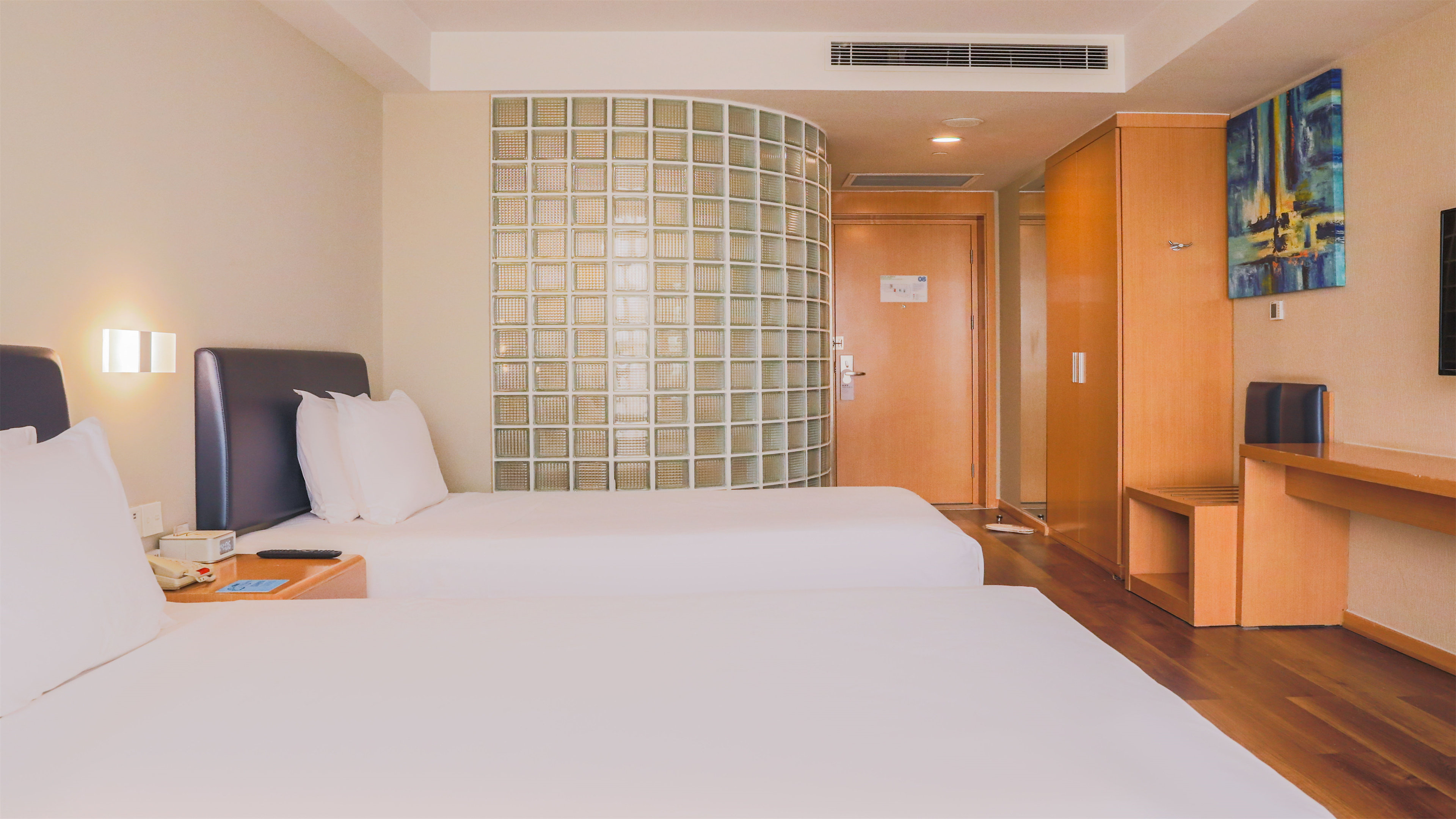 holiday inn express zhangjiakou park view