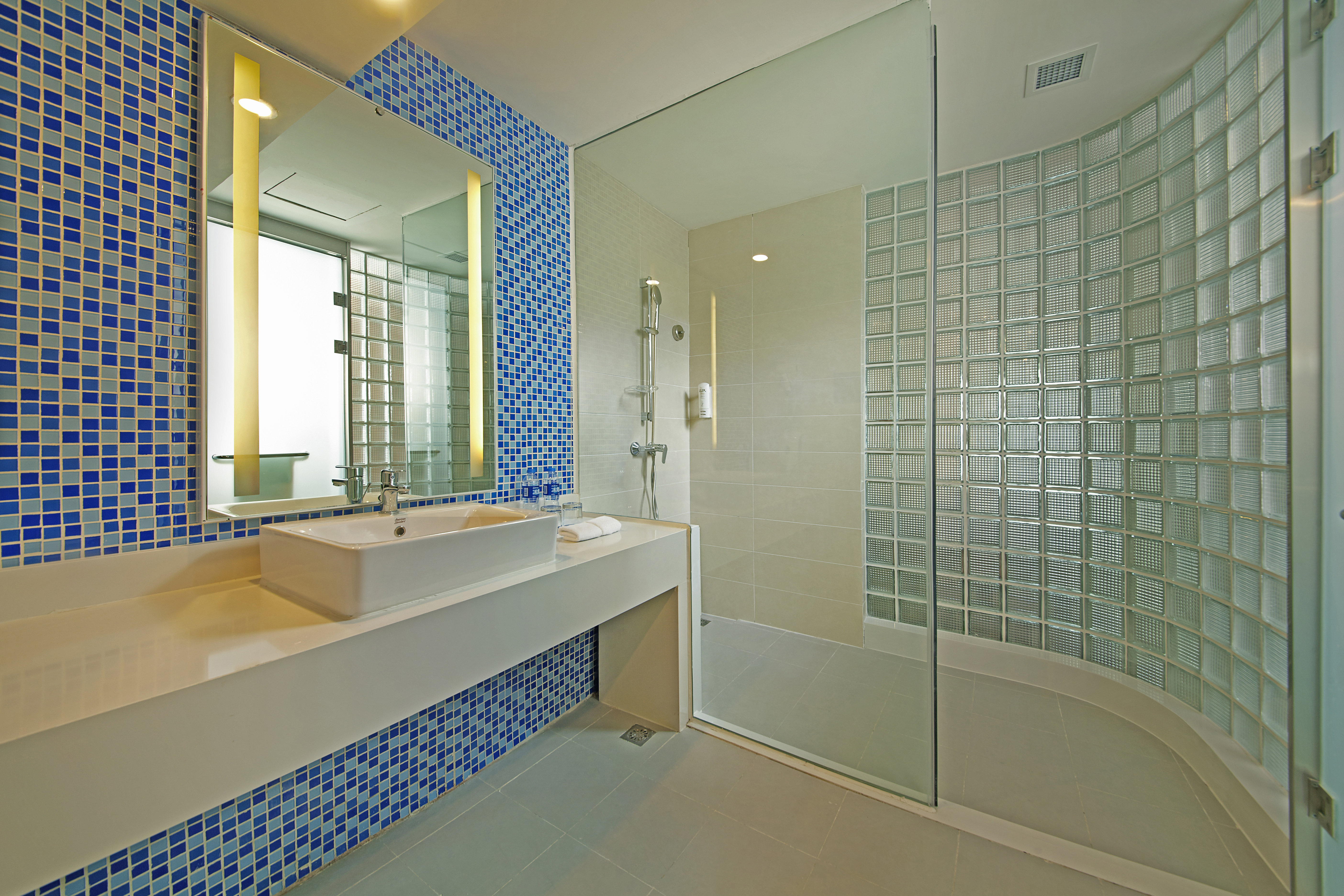 holiday inn express tangshan downtown by ihg