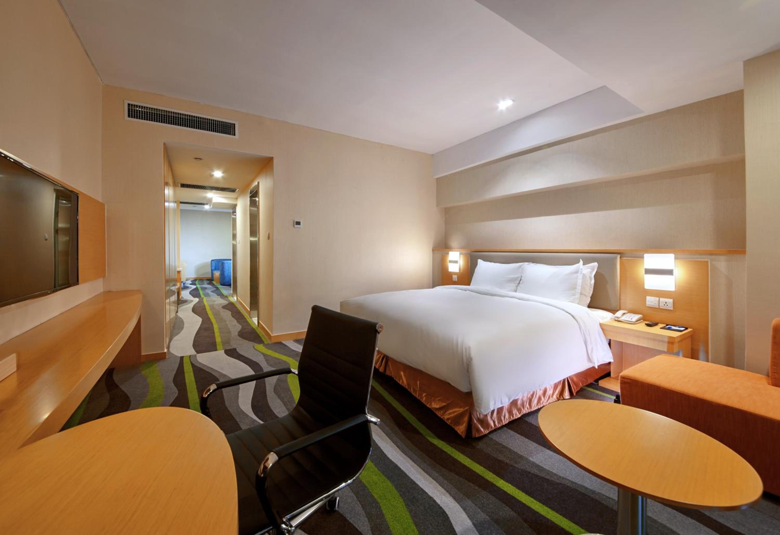 holiday inn express tangshan downtown by ihg