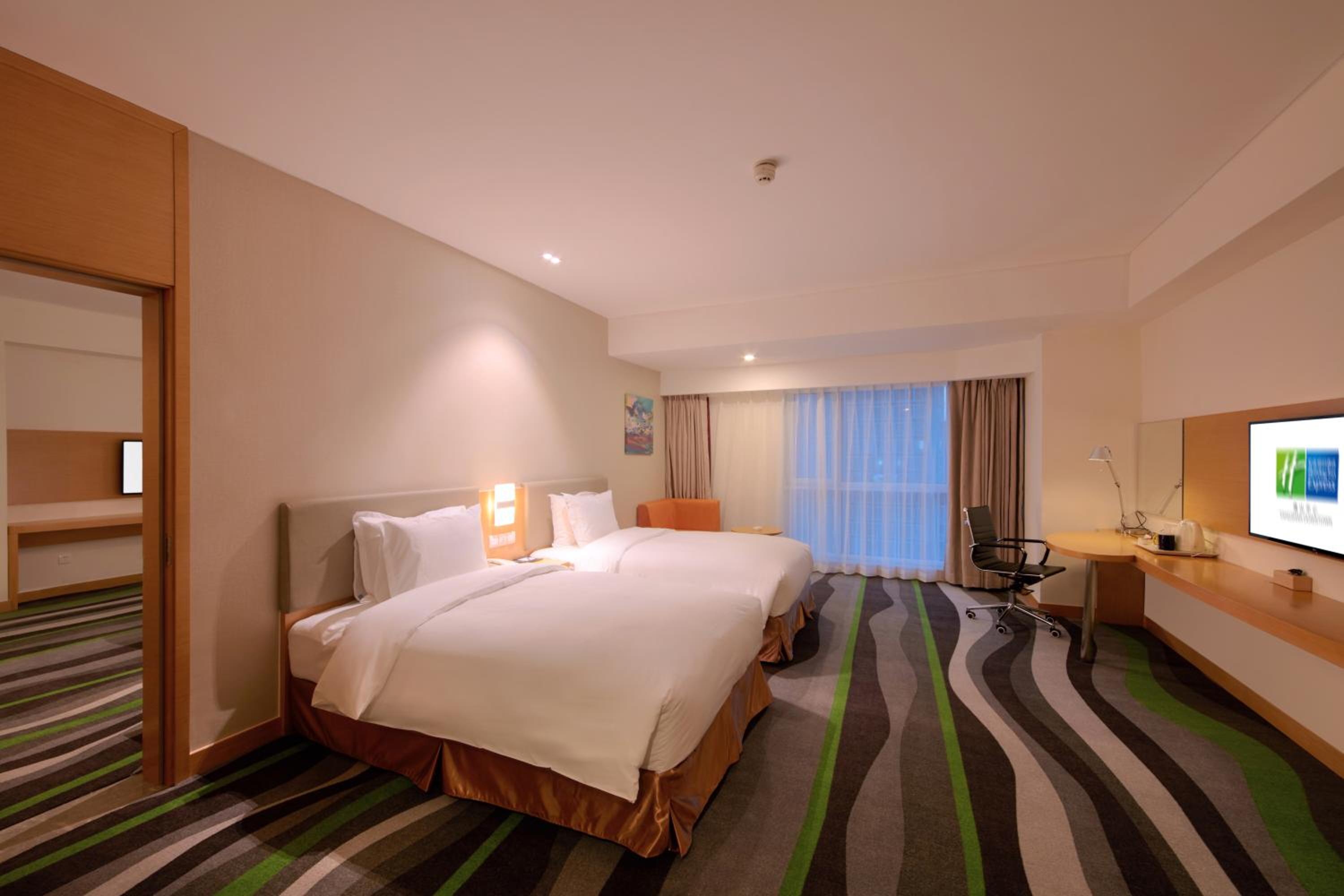 holiday inn express tangshan downtown by ihg