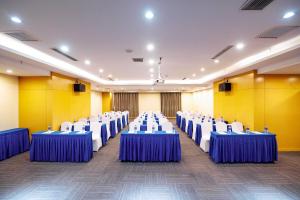 holiday inn express tangshan downtown by ihg