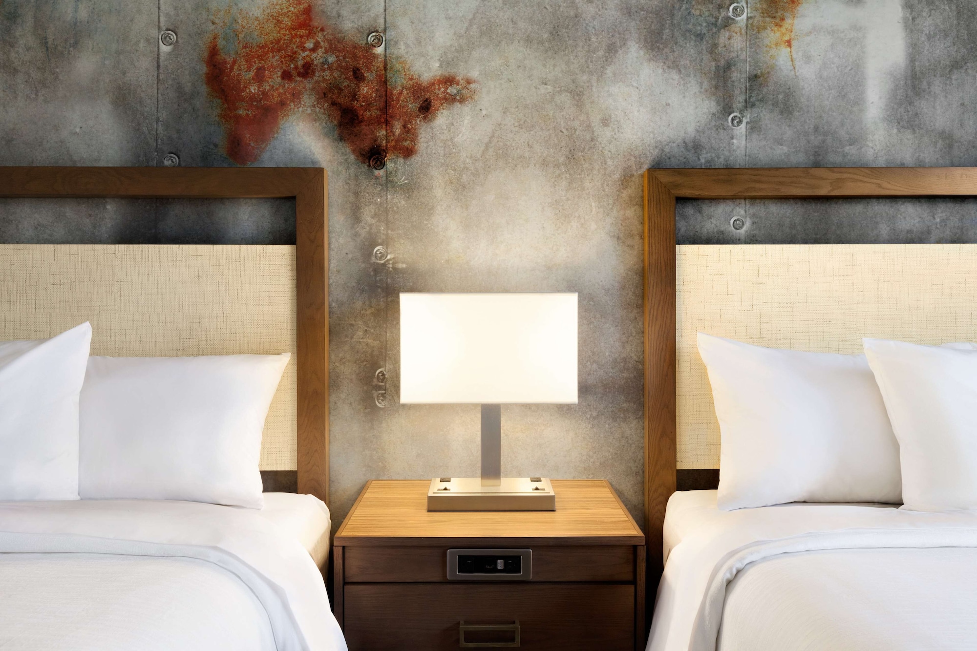 embassy suites by hilton san antonio brooks hotel and spa