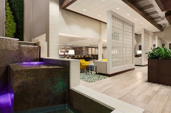 embassy suites by hilton san antonio brooks hotel and spa
