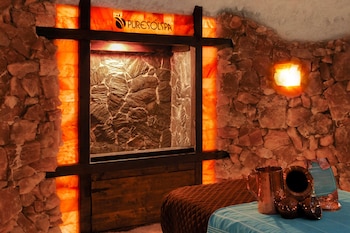 embassy suites by hilton san antonio brooks hotel and spa