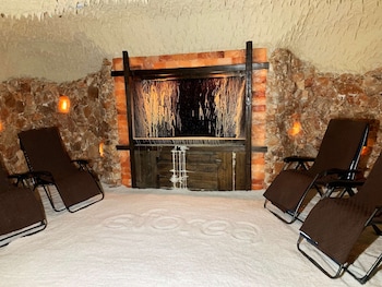 embassy suites by hilton san antonio brooks hotel and spa