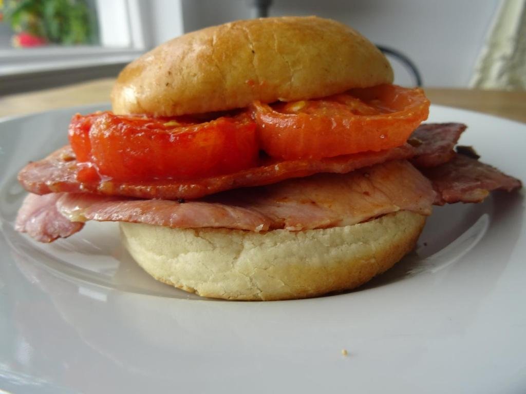 lake view country house