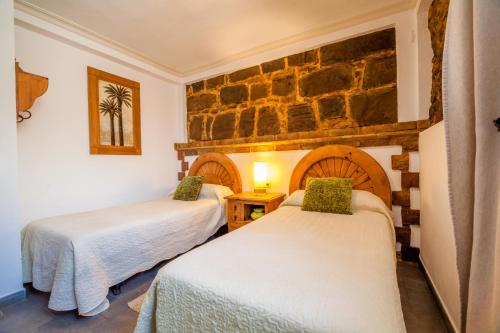 El Asturiano,Near St. Matthew's Church,3 star