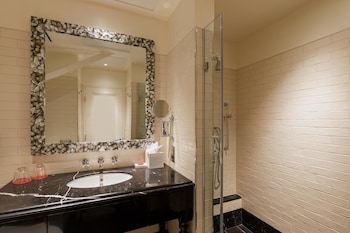 the lalit london small luxury hotel of the world