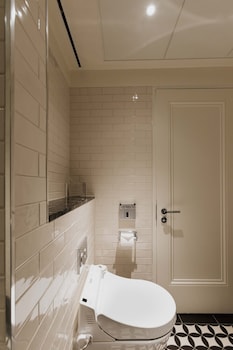the lalit london small luxury hotel of the world