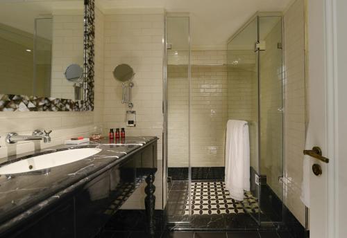 the lalit london small luxury hotel of the world